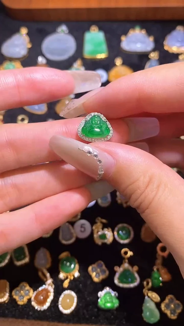 颈饰银S925镶嵌翡翠天然a货翡翠