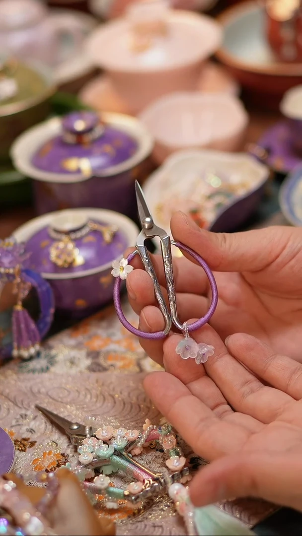 【闪购商品】摆件手工编织咪咪剪刀