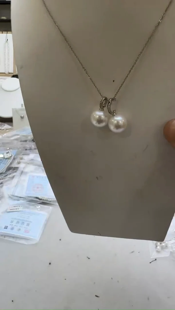 淡水珍珠银S925镶嵌吊坠(赠链)12-13mm 新品万能扣