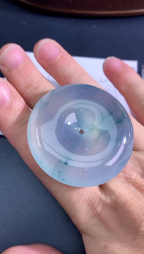 翡翠未镶嵌颈饰天然A货翡翠
