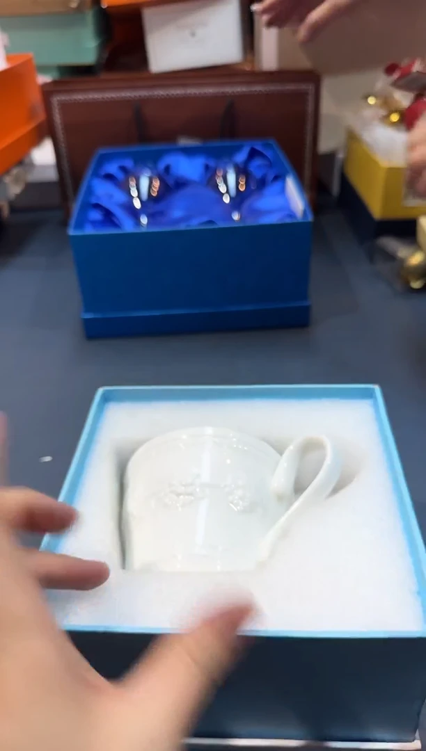 【闪购商品】碗C845全场正品，京东包邮