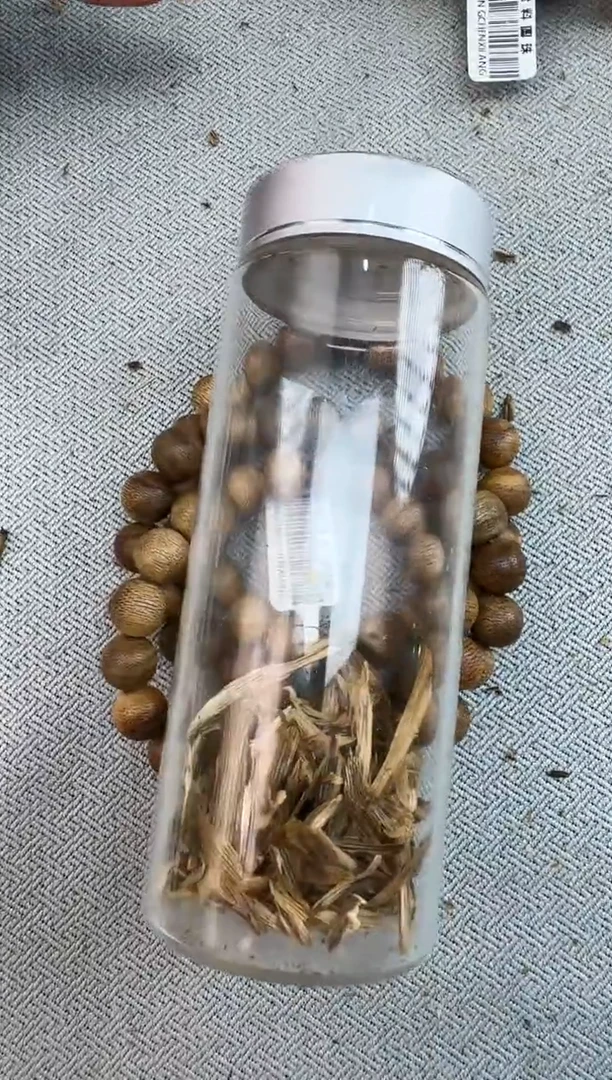 沉香碎屑沉香Y1.0老乌身圆静静沉香甄选多样性发一