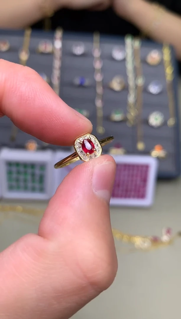 银S925镶嵌戒指红宝石戒指