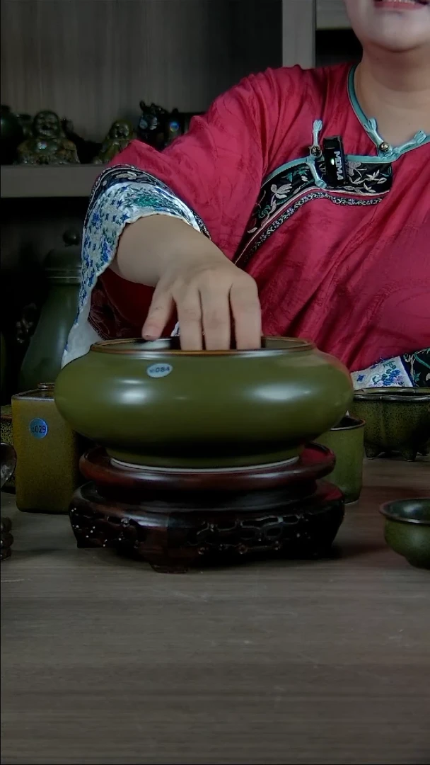 摆件景韵堂茶叶末釉瓷器