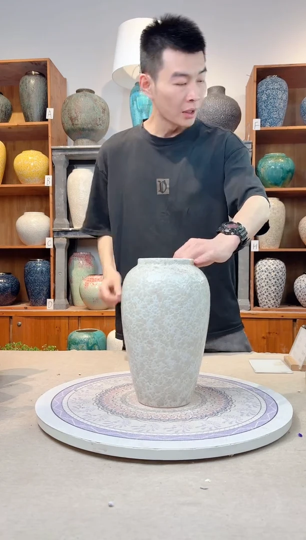 瓶陶瓷花瓶  茶白 中号 正品