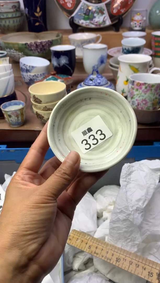 L****y顺鑫工艺品店闪购