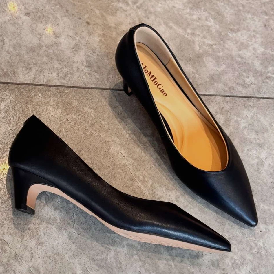 新款粗跟羊皮浅口单鞋001233黑色