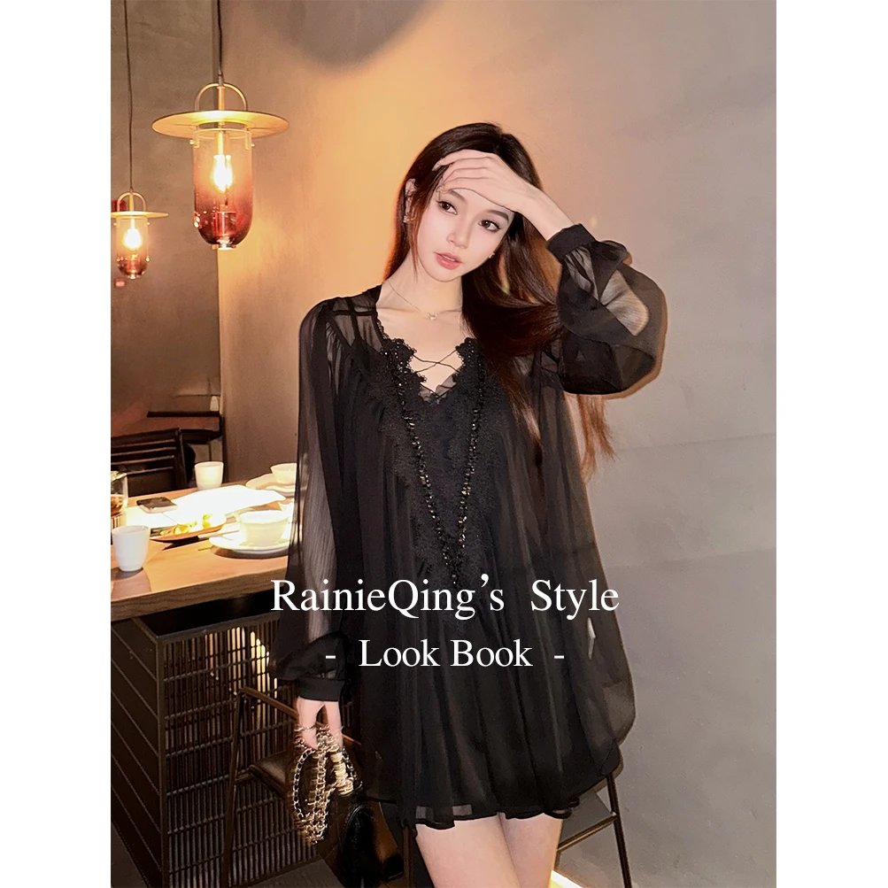 RainieQing【黑月光】空气感透气舒适蕾丝拼接时尚V领上衣显瘦衬衫