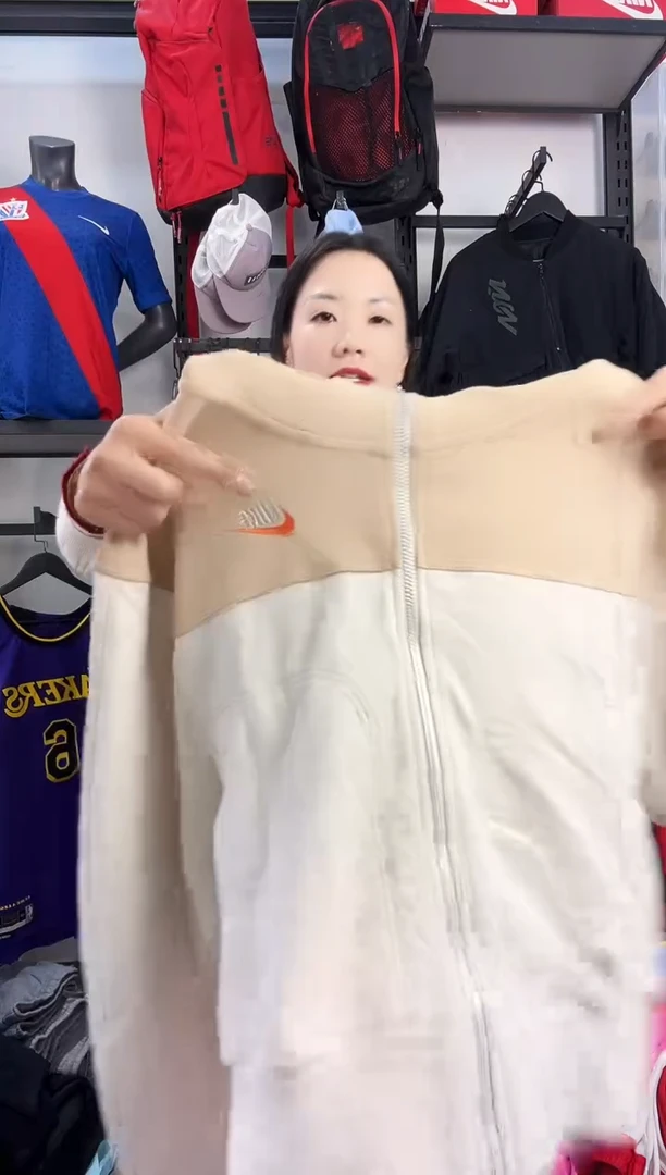 490闪购编码 运动卫衣裤以直播间过款为准 尺码 155