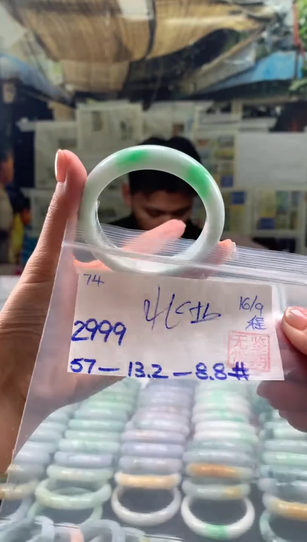 未镶嵌手镯翡翠梵***北翡翠手镯 下单联系小耳机#74