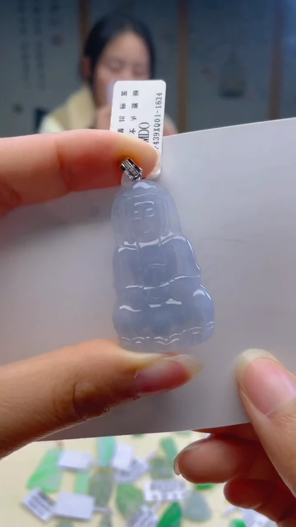 【闪购商品】翡翠颈饰18K金镶嵌天然A货翡翠