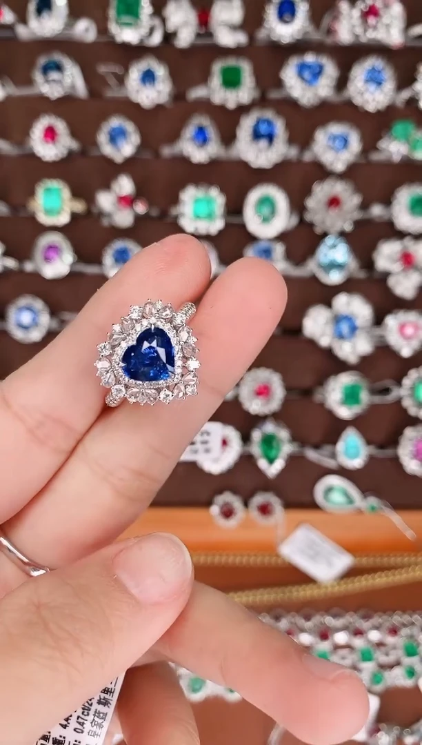 【闪购商品】蓝宝石18K金戒指18K金镶嵌1