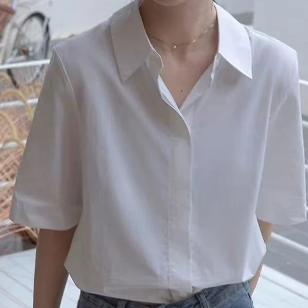 白色女装两单起飞，默认瑕疵，NO退NO换，介意勿拍，不直播勿拍休闲