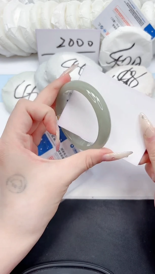 未镶嵌手镯石英质玉34-52