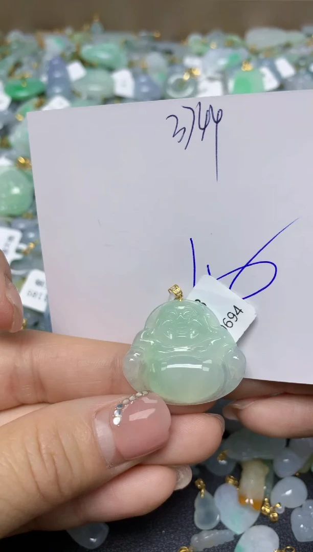 【闪购商品】翡翠挂件18K金镶嵌 天然翡翠A货