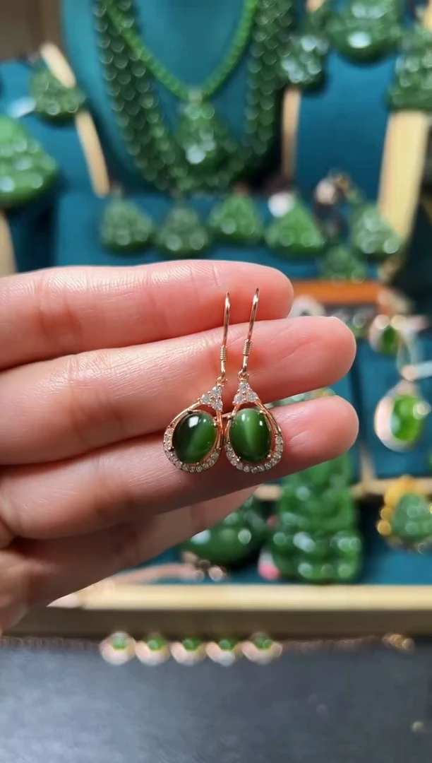 【闪购商品】和田玉（碧玉）耳钩银S925镶嵌碧玉