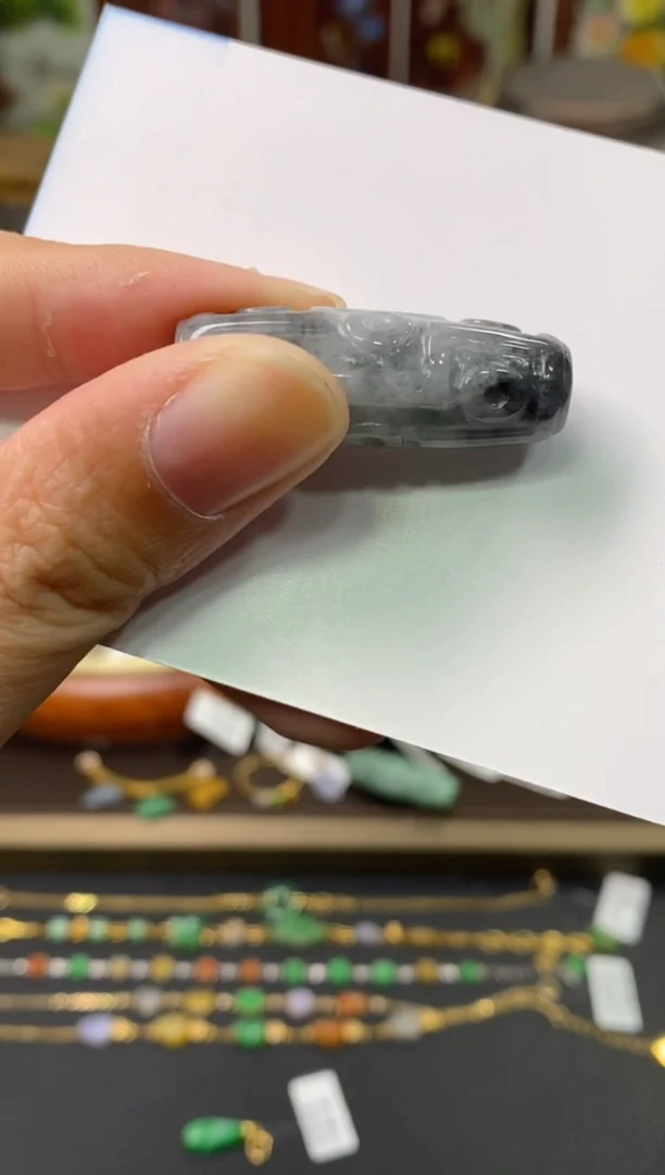 【闪购商品】翡翠颈饰未镶嵌净货14024