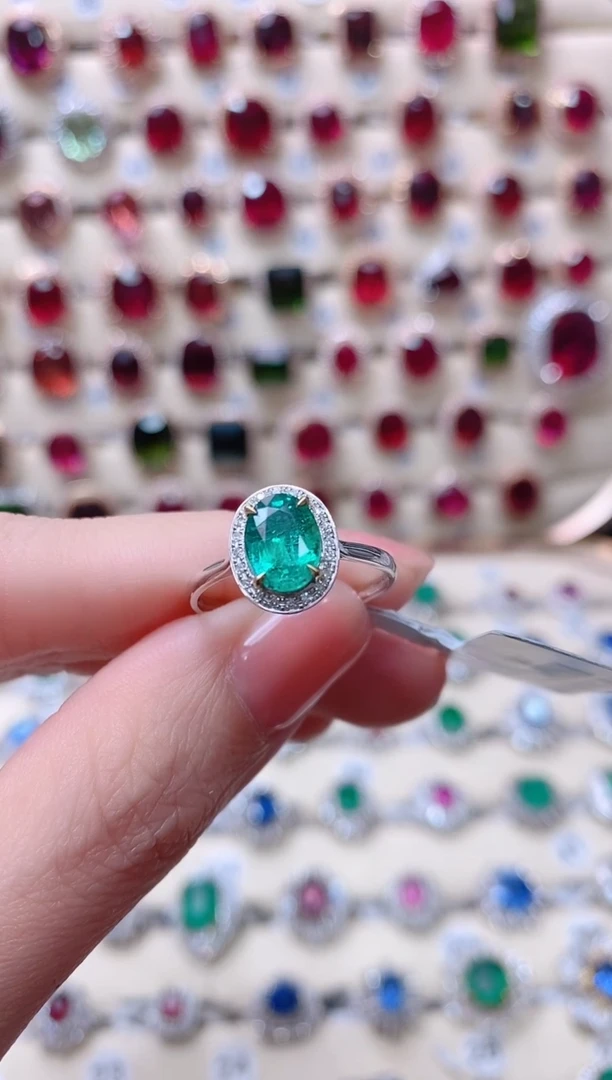 【闪购商品】祖母绿18K金戒指18K金镶嵌1