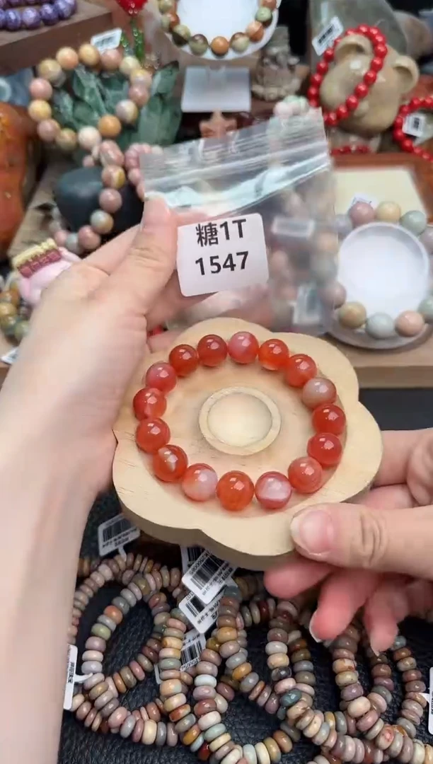 【闪购商品】石英质玉手链未镶嵌1T1547