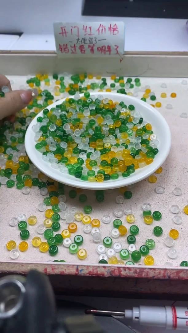 【闪购商品】玛瑙/玉髓颈饰未镶嵌w1158冰三彩算盘6*3mm*50颗