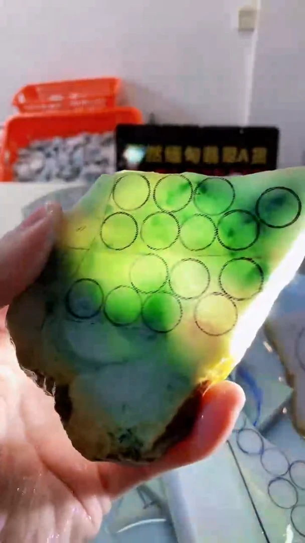 颈饰未镶嵌翡翠缅甸A货翡翠777