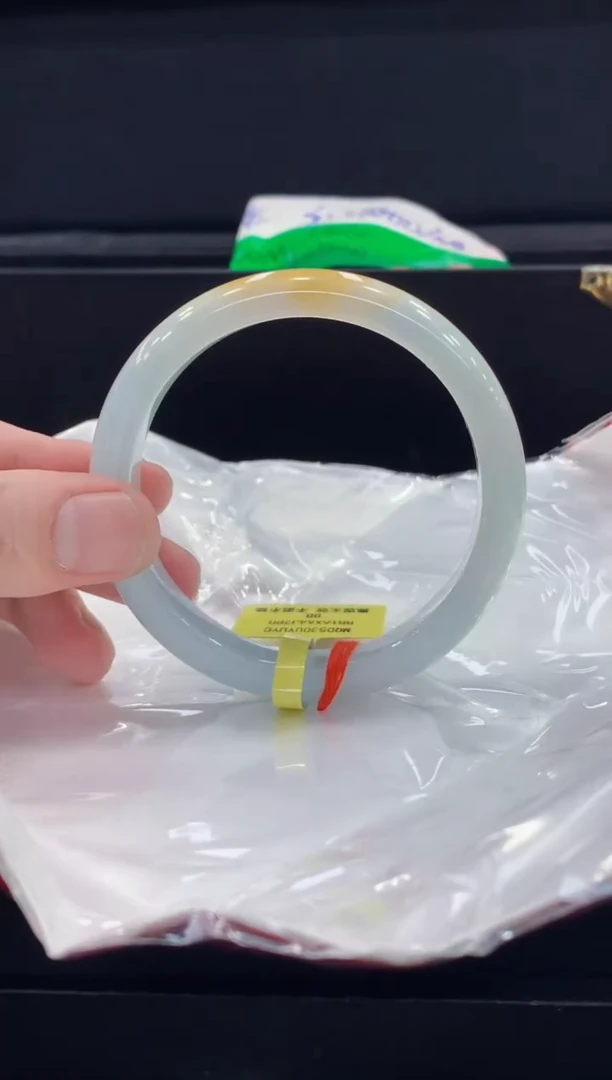 未镶嵌手镯翡翠翡翠手镯