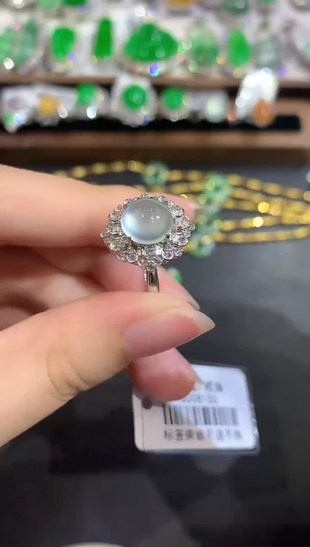 颈饰18K金镶嵌翡翠91-戒指