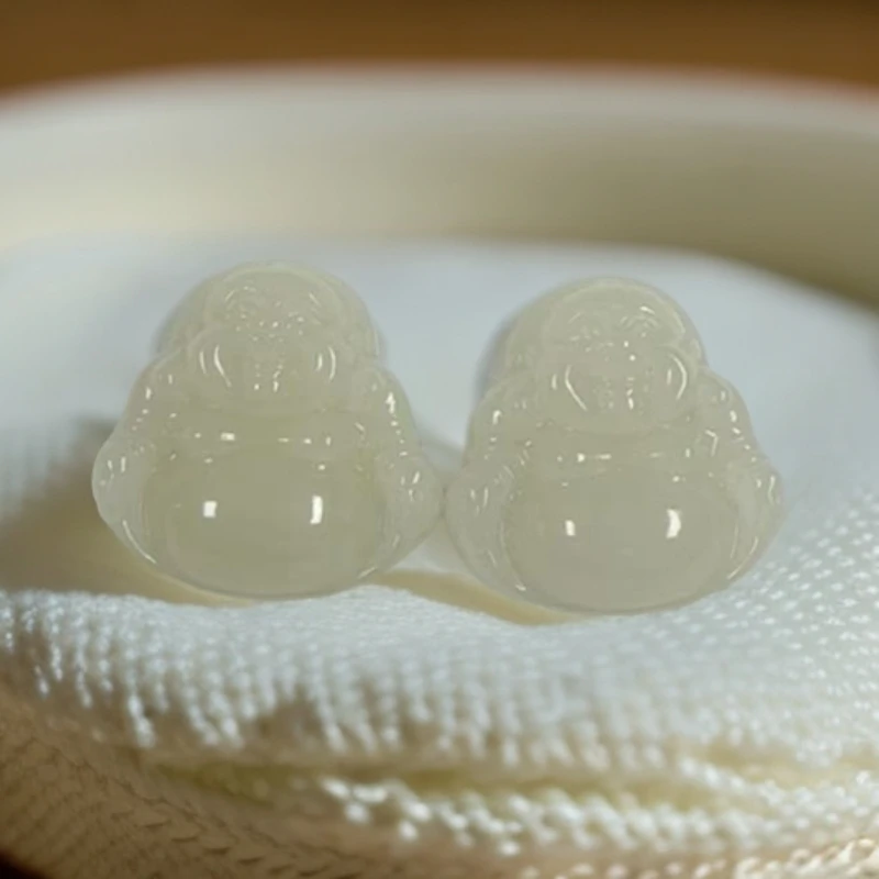 【嘉玉隆珠宝】天然和田玉佛公吊坠34mm左右多样性发货仅一个