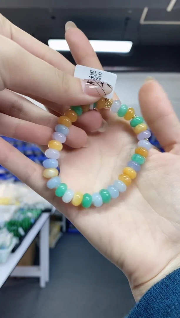 【闪购商品】翡翠手串未镶嵌多样性发其一颜色微差