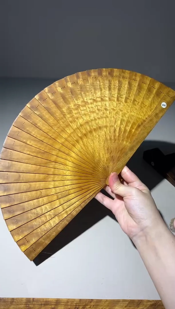 金丝楠21厘米金丝楠木小叶桢楠扇996