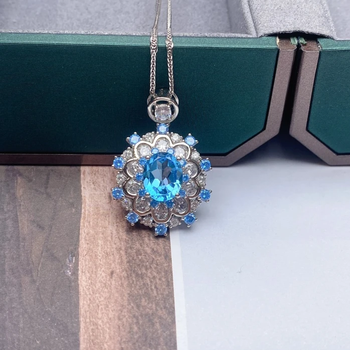 天然瑞士蓝托帕石吊坠气质轻奢时尚百搭925银镶