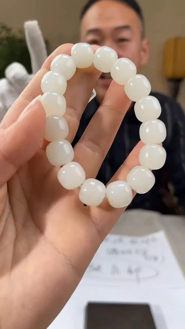 【闪购商品】定制和田玉多样性拍一发一10081