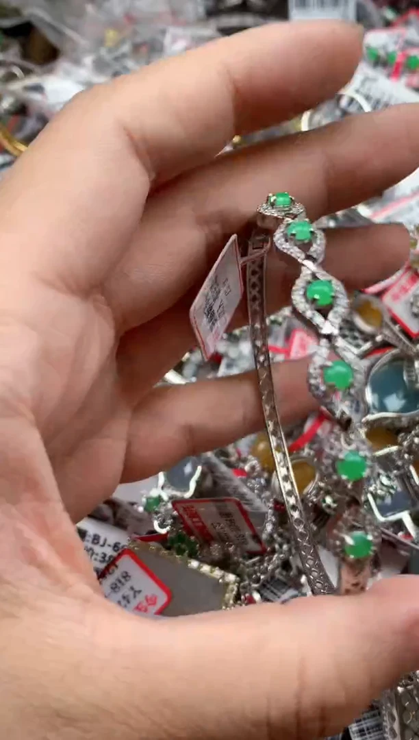 银S925镶嵌戒指翡翠天然A货缅甸翡翠