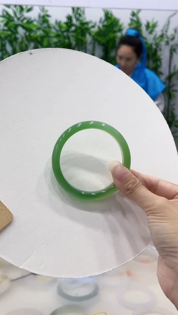 玛瑙/玉髓手镯未镶嵌晴水