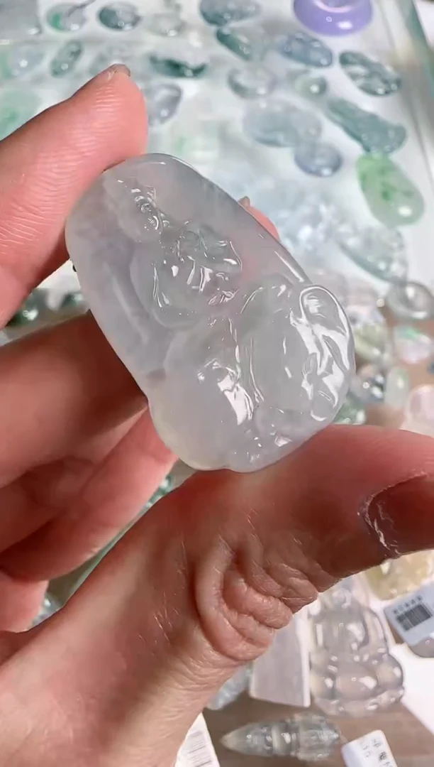 【闪购商品】翡翠吊坠(不含链)未镶嵌··