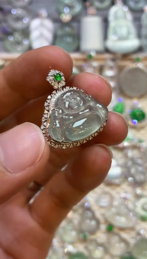 吊坠(不含链)18K金镶嵌翡翠佛公