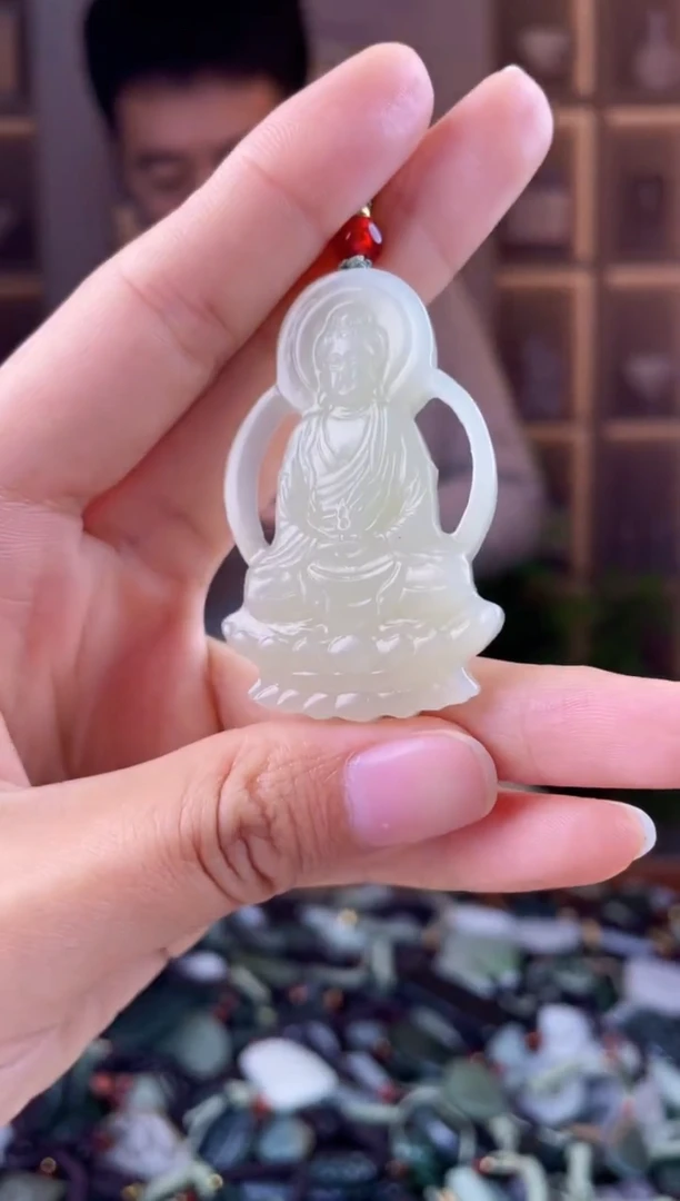 未镶嵌和田玉挂件拍一发一，多样性发货