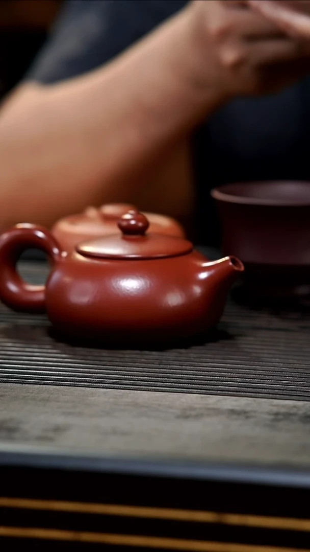 茶壶紫砂?****度01-半手朱泥扁西施180