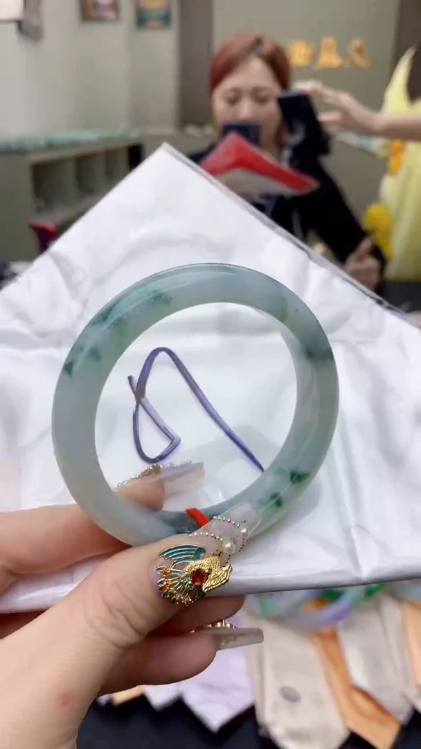 【闪购商品】翡翠手镯未镶嵌0179537473