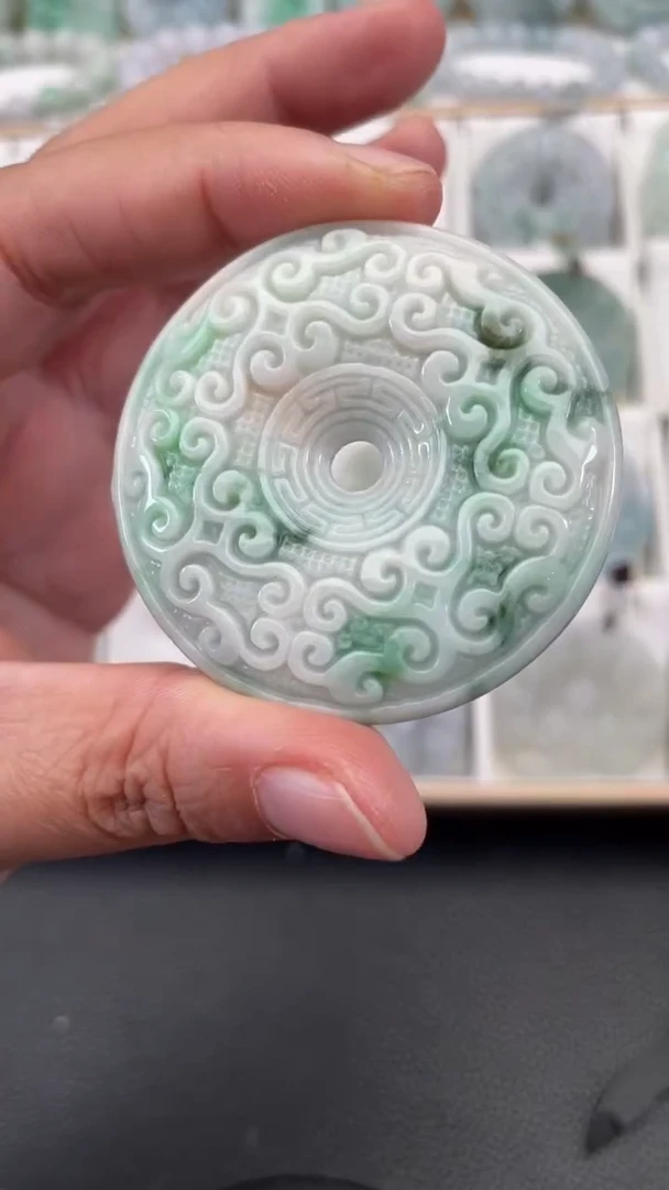 颈饰未镶嵌翡翠天然缅甸翡翠A货311