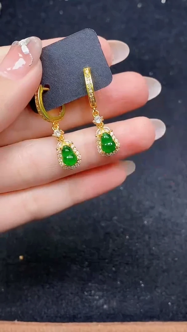 颈饰未镶嵌翡翠天然A货翡翠，保A保真