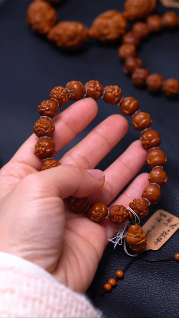 【闪购商品】橄榄核手串/手链十八罗汉