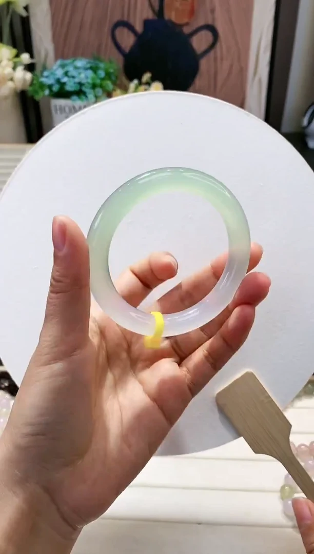 手镯玛瑙/玉髓未镶嵌82-56.2