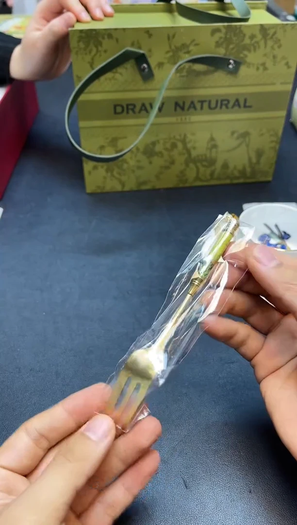 瓷片我又回来了全部漏@@WE182