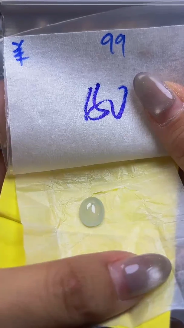 翡翠裸石未镶嵌天然缅甸A货翡翠99