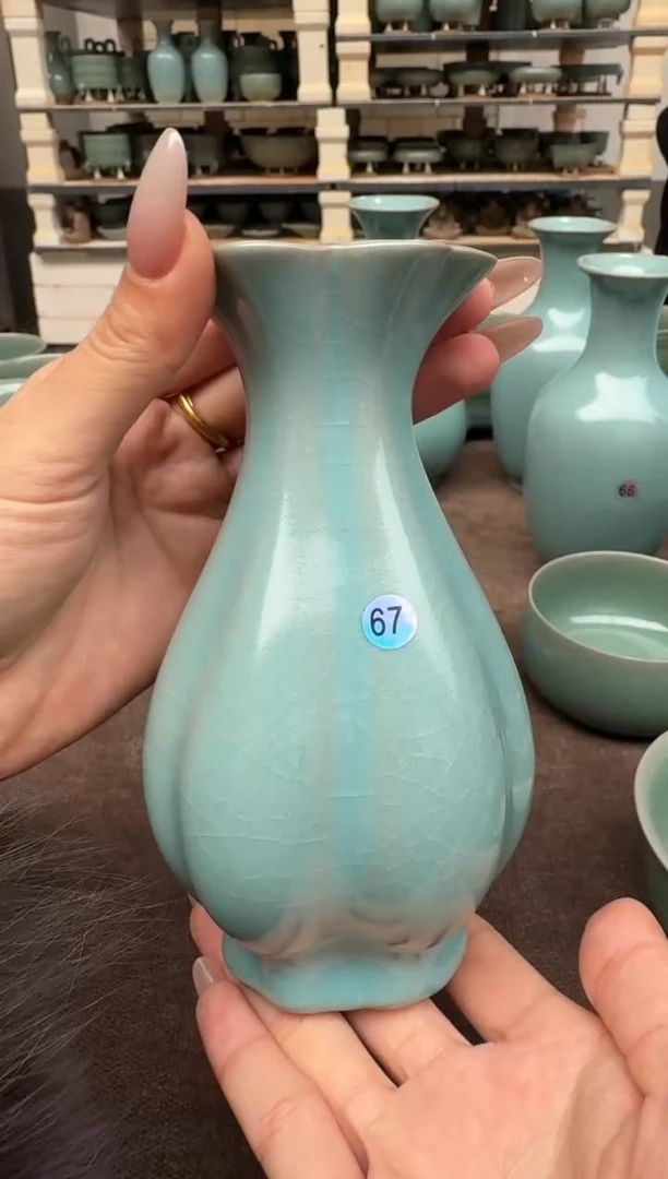 【闪购商品】杯仿古天青花口瓶瑕67