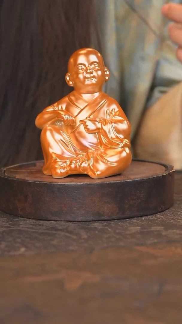 【闪购商品】杯107柴房陶瓷 金色茶宠