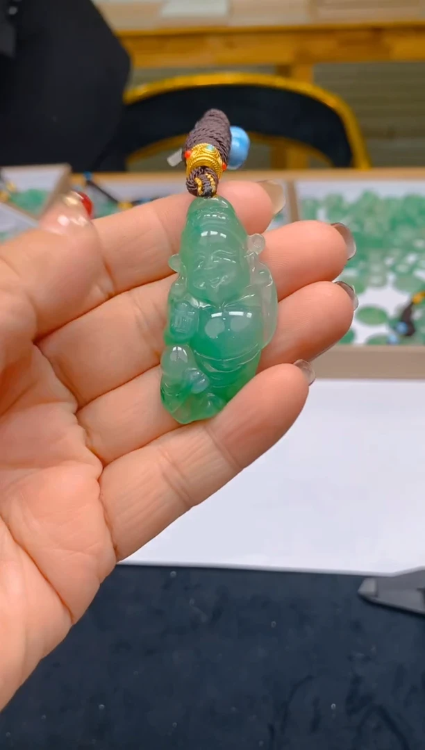 【闪购商品】石英质玉颈饰未镶嵌冰美人非洲翠077