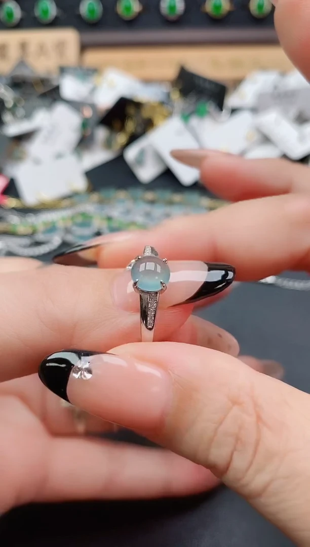 银S925镶嵌戒指翡翠1