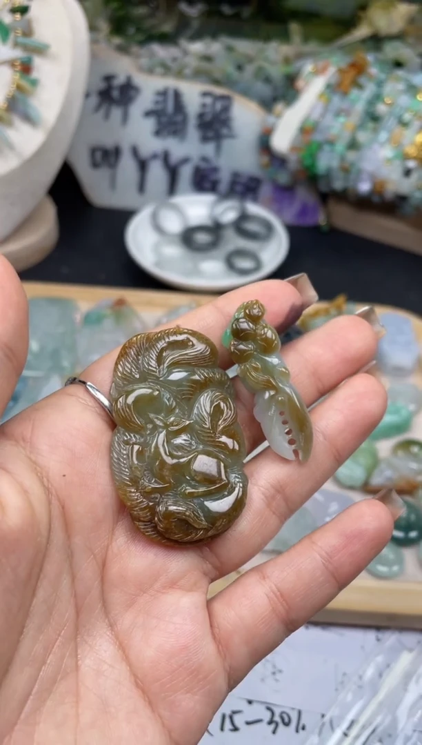 配石翡翠定*天然翡翠47